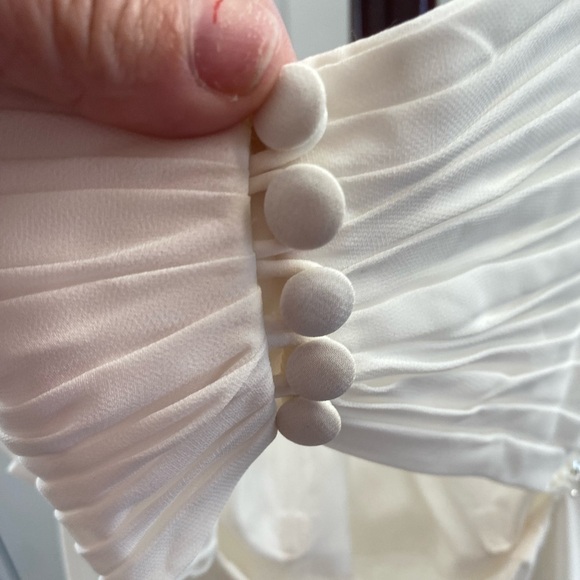 NWT IVORY FULL WEDDING/PROM DRESS SIZE 8 - Picture 11 of 15